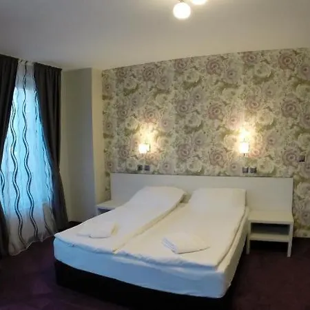 Вип Апартамент Танита Apartment *